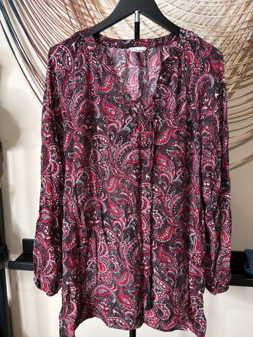 Cato Paisley blouse EUC 18/20 2947